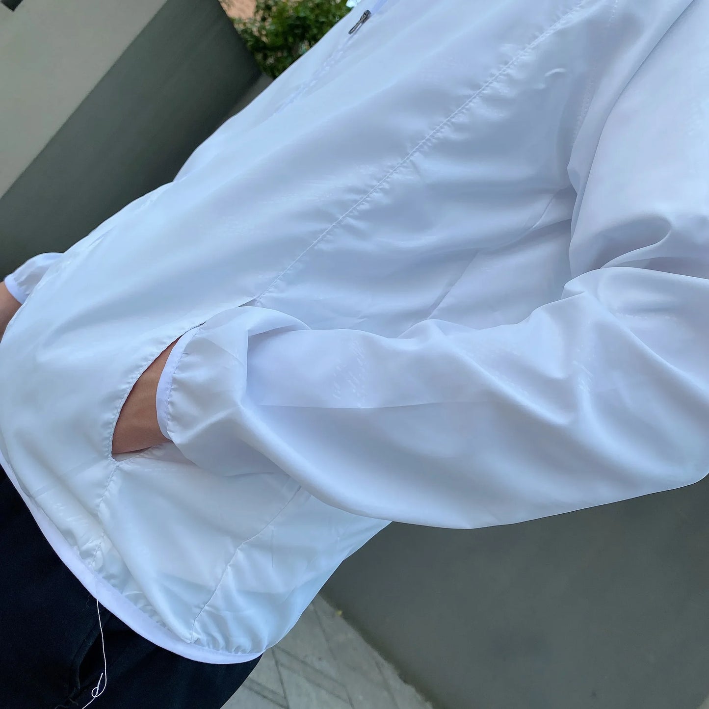 Men’s Casual Anti-Scratch Windbreaker