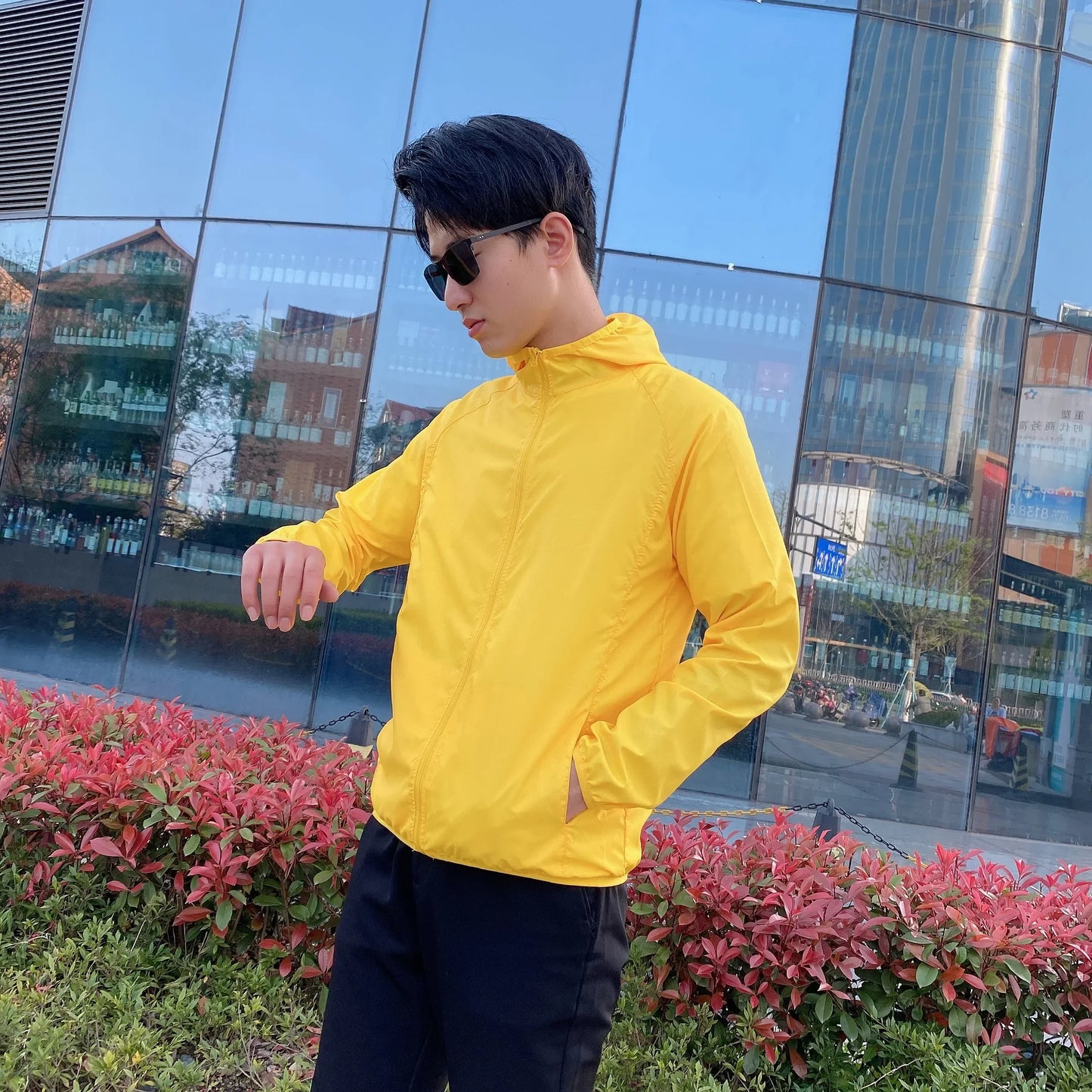 Men’s Casual Anti-Scratch Windbreaker