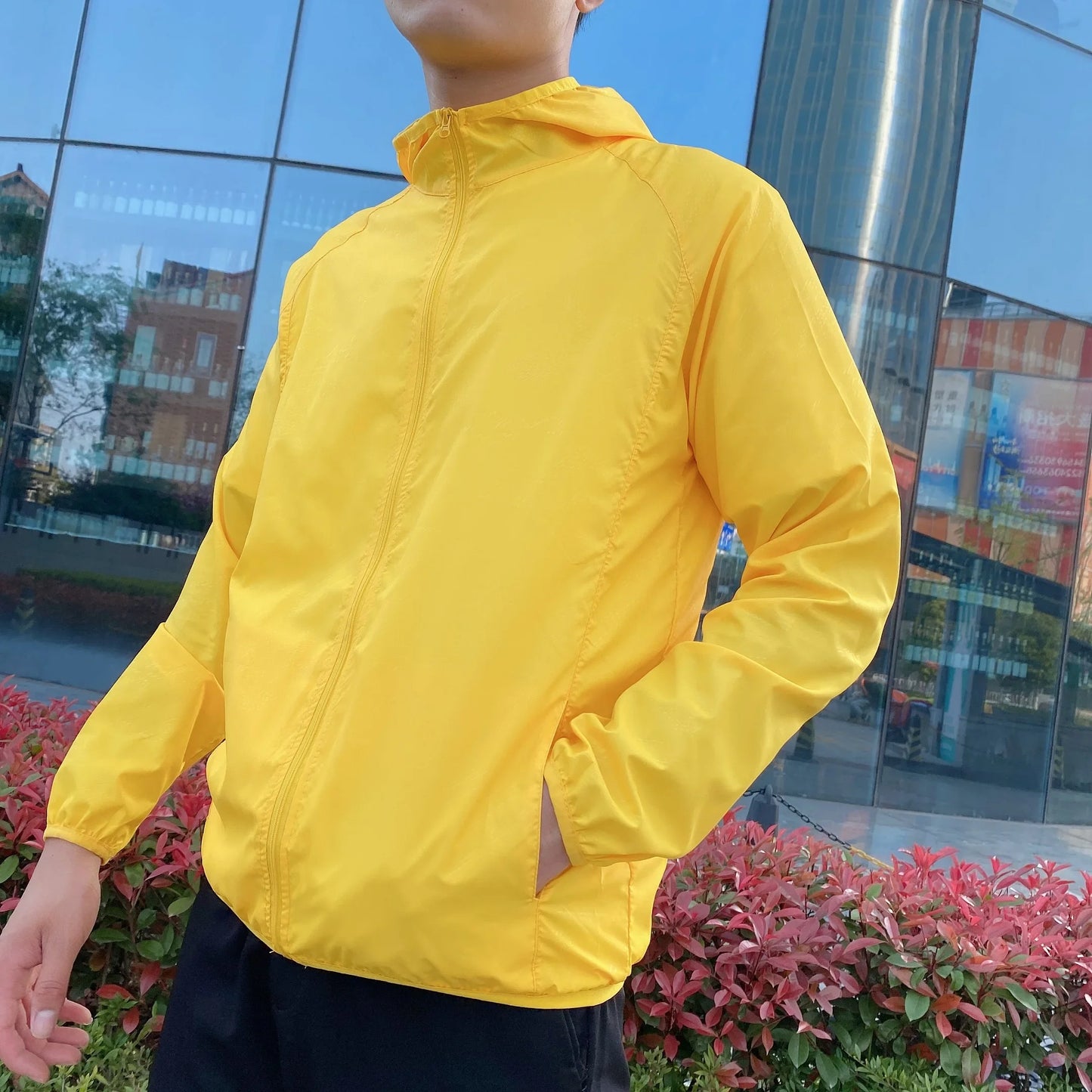 Men’s Casual Anti-Scratch Windbreaker